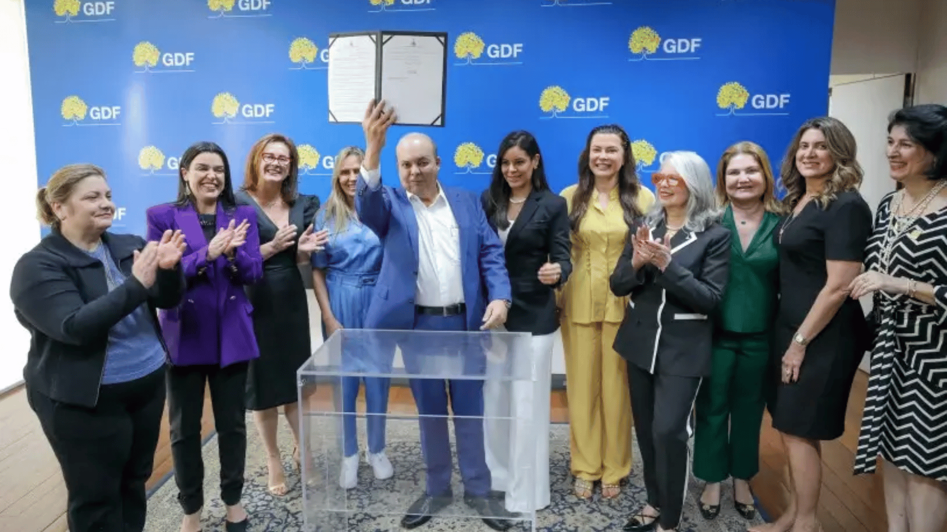 Governo do DF lança programa voltado à promoção do empreendedorismo feminino